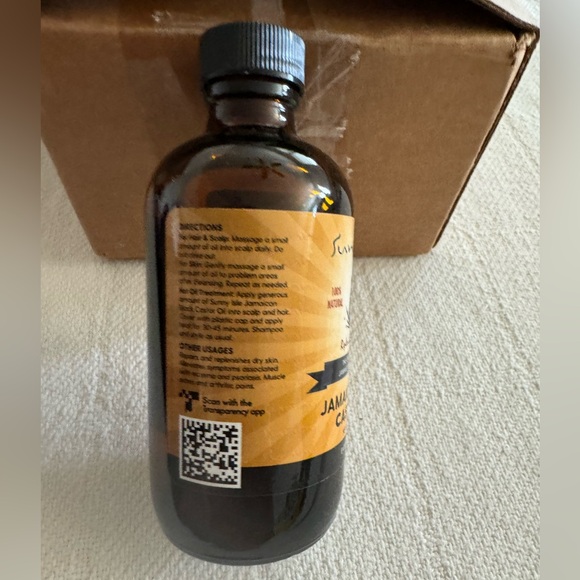 The Original Sunny Isle Jamaican Black Castor Oil - Picture 2 of 3